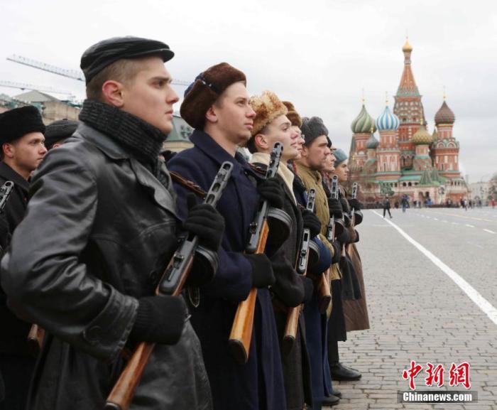 點擊進(jìn)入下一頁