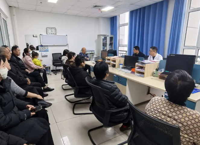 溝通零距離 攜手促健康——魏縣人民醫(yī)院成功舉辦醫(yī)患交流座談會